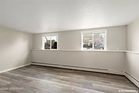 8110 E 5th Ave, Anchorage, AK 99504 photo 21