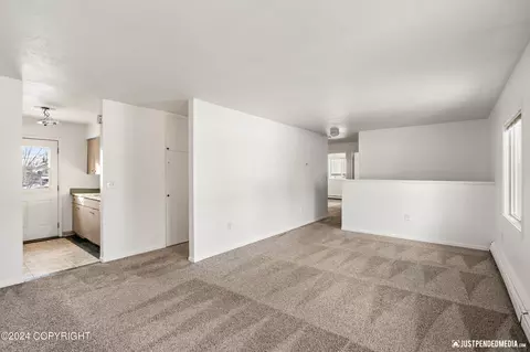 8110 E 5th Ave, Anchorage, AK 99504 photo 4