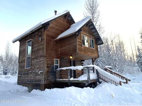 47049 S Anne Dr, Willow, AK 99688