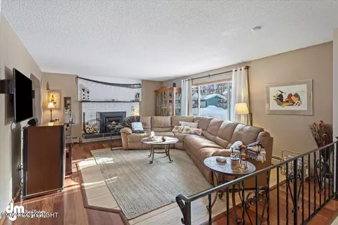 5325 E 41st Ave, Anchorage, AK 99508 photo 5