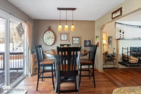5325 E 41st Ave, Anchorage, AK 99508 photo 8