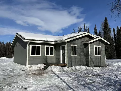 5100 N Aycock Pl, Wasilla, AK 99654