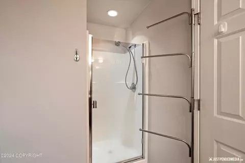 Bath - 11859 Galloway Loop # 70, Eagle River, AK 99577 photo 6 of 6