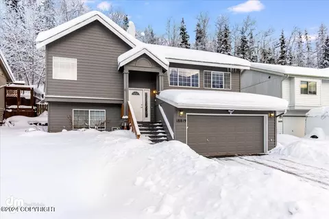 18819 Danny Dr, Eagle River, AK 99577