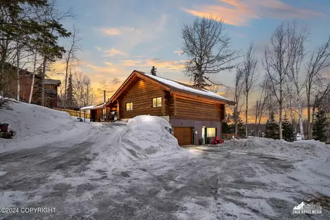 5111 W 80th Ave, Anchorage, AK 99502