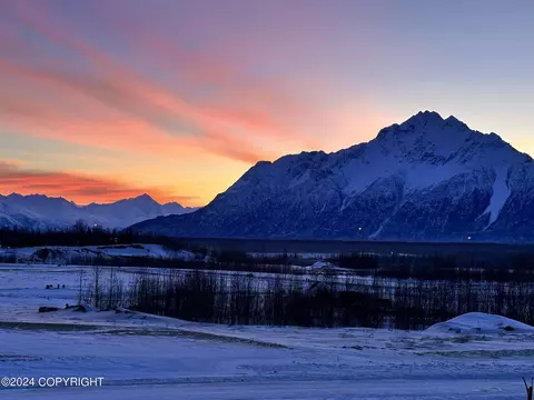 6574 Exquisite Dr, Wasilla, AK 99654 photo 2