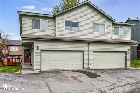 4736 Grumman St, Anchorage, AK 99507