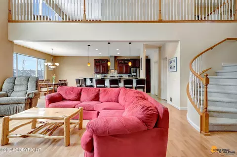 5854 Cobbler Dr, Anchorage, AK 99502 photo 13