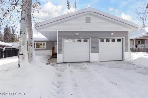 3945 Birch Ln, Fairbanks, AK 99709