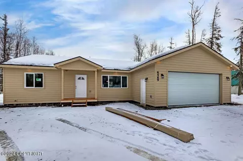 6469 S Lark Cir, Wasilla, AK 99623