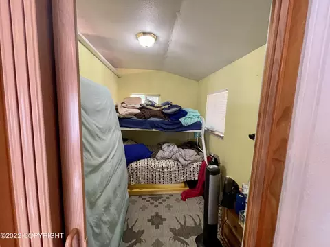 Bedroom - 19911 E Sparrow Hawk Cir, Willow, AK 99688 photo 1 of 2
