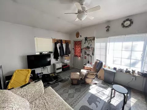 Living - 19911 E Sparrow Hawk Cir, Willow, AK 99688 photo 1 of 3