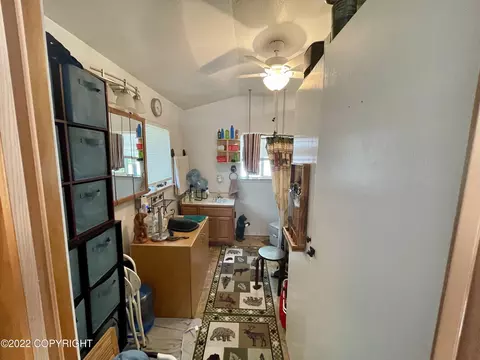Bath - 19911 E Sparrow Hawk Cir, Willow, AK 99688 photo 1 of 2