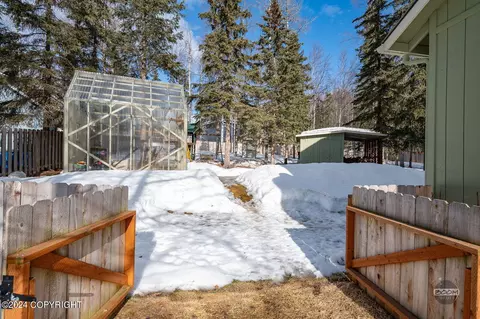 11012 Kaskanak Dr, Eagle River, AK 99577 photo 52