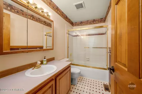 11012 Kaskanak Dr, Eagle River, AK 99577 photo 23