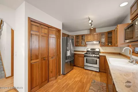 11012 Kaskanak Dr, Eagle River, AK 99577 photo 17