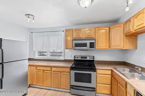 329 E 14th Ave # 5, Anchorage, AK 99501 photo 6