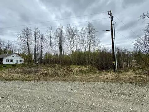10081 N Arnistead Cir, Sutton, AK 99645