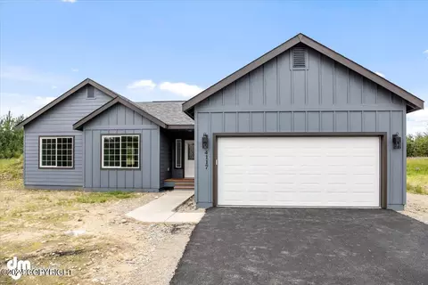 6083 N Mountain Meadow Trl, Palmer, AK 99645