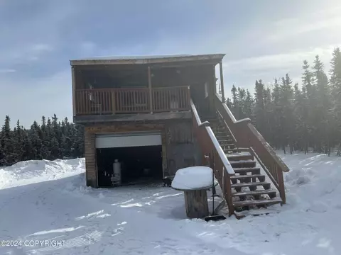 3770 Errol Ave, Fairbanks, AK 99709