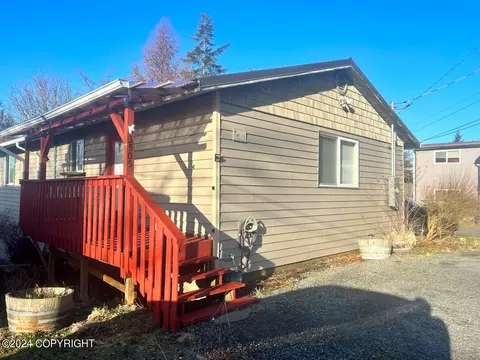 3505 Hawkins Ave, Ketchikan, AK 99901
