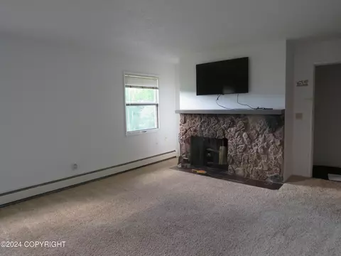 Living - 14741 Terrace Ln, Eagle River, AK 99577 photo 3 of 3