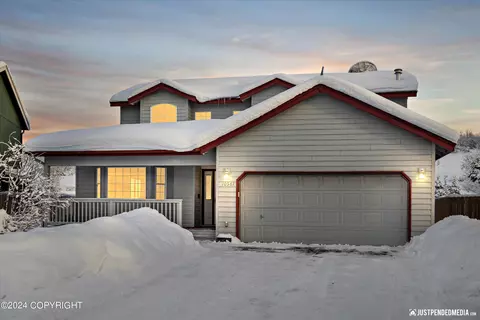 10561 Concord Hill Cir, Anchorage, AK 99515
