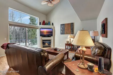 Living - 3003 Cheyenne Ct # 2, Anchorage, AK 99507 photo 2 of 8