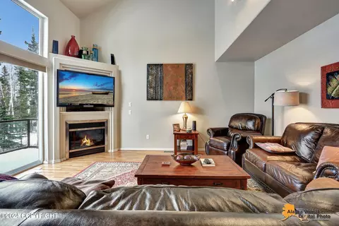 Living - 3003 Cheyenne Ct # 2, Anchorage, AK 99507 photo 6 of 8