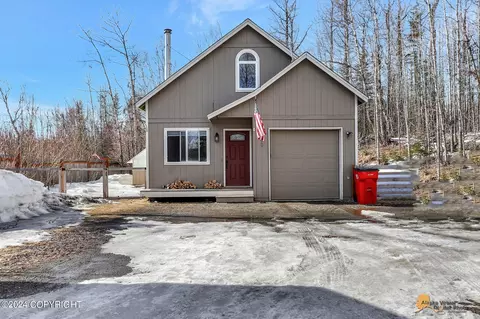2300 N Green Forest Dr, Wasilla, AK 99654