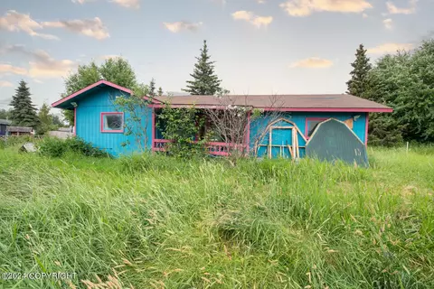 7350 Cantonment Ct, Anchorage, AK 99507