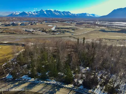 3274 S Charming Valley Loop, Wasilla, AK 99654
