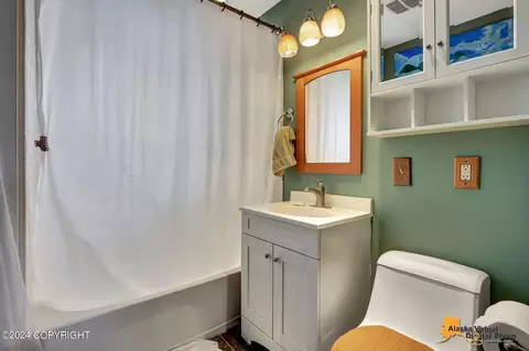 Bath - 1102 Orca St, Anchorage, AK 99501 photo 1 of 1