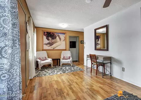 Entry Way - 1102 Orca St, Anchorage, AK 99501 photo 3 of 4