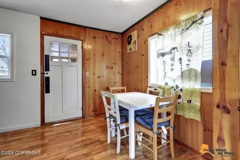 Dining - 1102 Orca St, Anchorage, AK 99501 photo 2 of 4