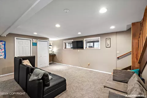 Living - 10703 Chatanika Loop, Eagle River, AK 99577 photo 6 of 6