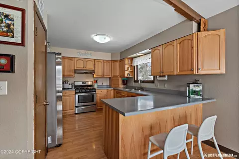 Kitchen - 10703 Chatanika Loop, Eagle River, AK 99577 photo 2 of 5