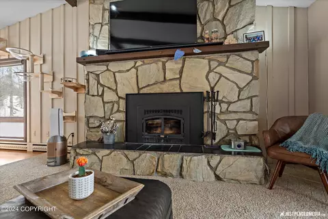 Living - 10703 Chatanika Loop, Eagle River, AK 99577 photo 4 of 6