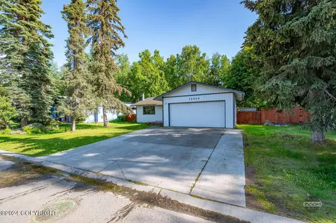 16046 Mammoth Ct, Eagle River, AK 99577 photo 2