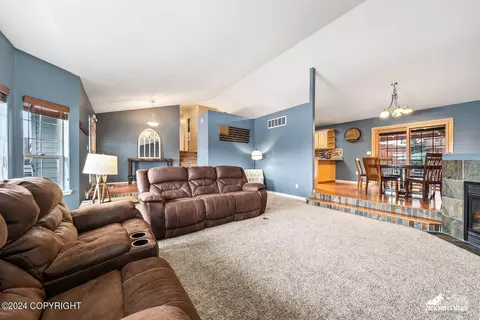 Living - 19721 Revilla Cir, Eagle River, AK 99577 photo 5 of 5