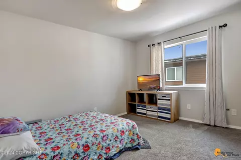 Bedroom - 2968 Morgan Loop, Anchorage, AK 99516 photo 5 of 10