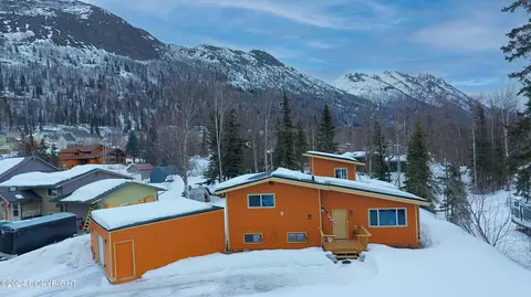 10227 Wren Ln, Eagle River, AK 99577