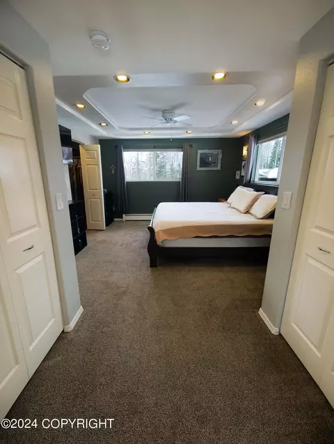 10227 Wren Ln, Eagle River, AK 99577 photo 20