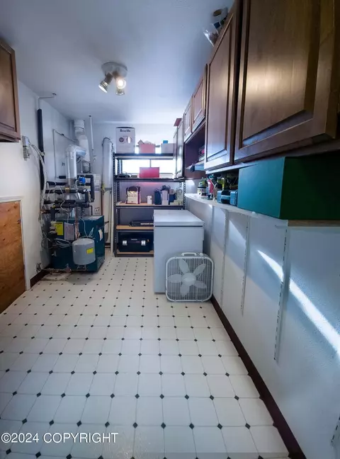 10227 Wren Ln, Eagle River, AK 99577 photo 25