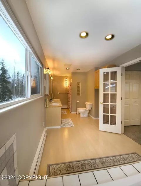 10227 Wren Ln, Eagle River, AK 99577 photo 17