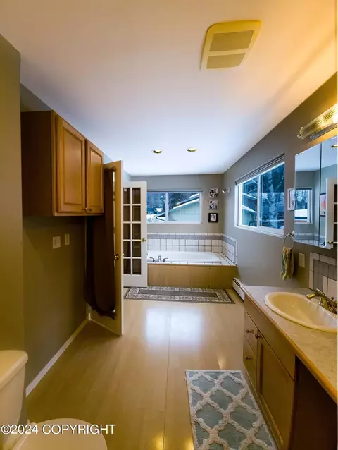 10227 Wren Ln, Eagle River, AK 99577 photo 18