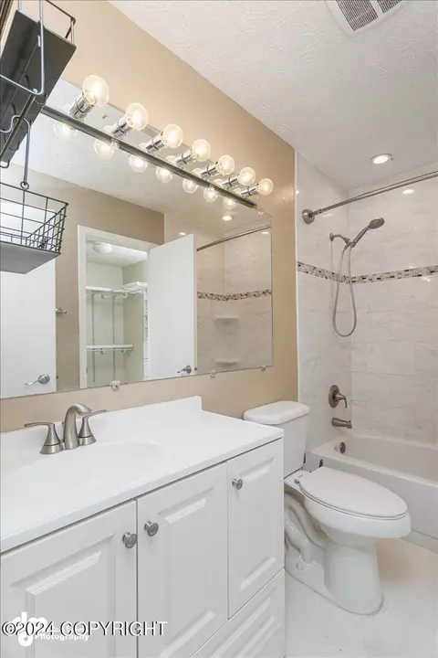 Bath - 18634 N Lowrie Loop, Eagle River, AK 99577 photo 3 of 8