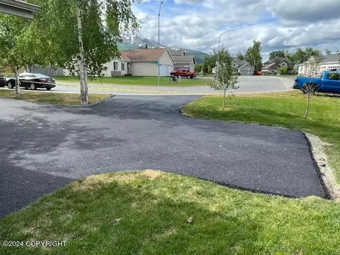 View/Area - 17201 Kantishna Dr, Eagle River, AK 99577 photo 2 of 3