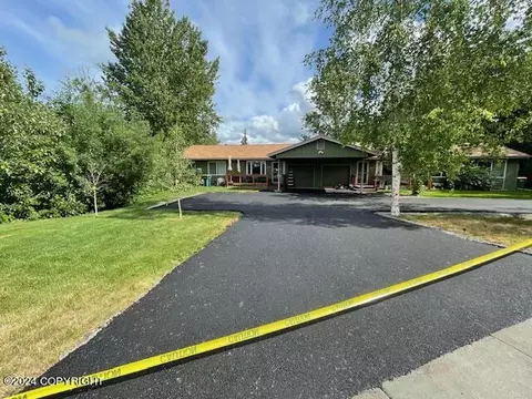 Exterior - 17201 Kantishna Dr, Eagle River, AK 99577 photo 6 of 7