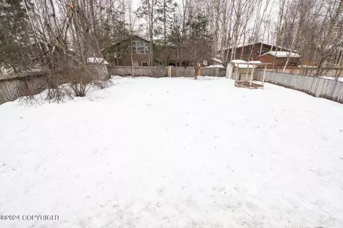 Exterior - 3930 Checkmate Dr, Anchorage, AK 99508 photo 5 of 6